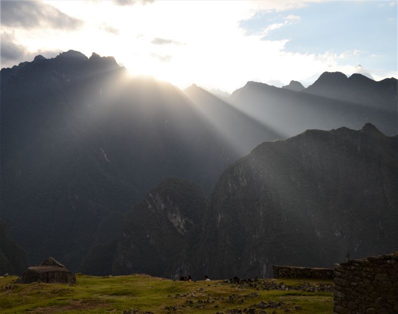 Peru - Treking na Machu Picchu, folklorna prestolnica Puno in jezero Titicaca (2.del)