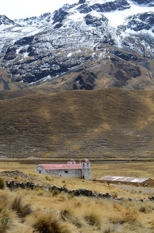 Peru - Treking na Machu Picchu, folklorna prestolnica Puno in jezero Titicaca (2.del)