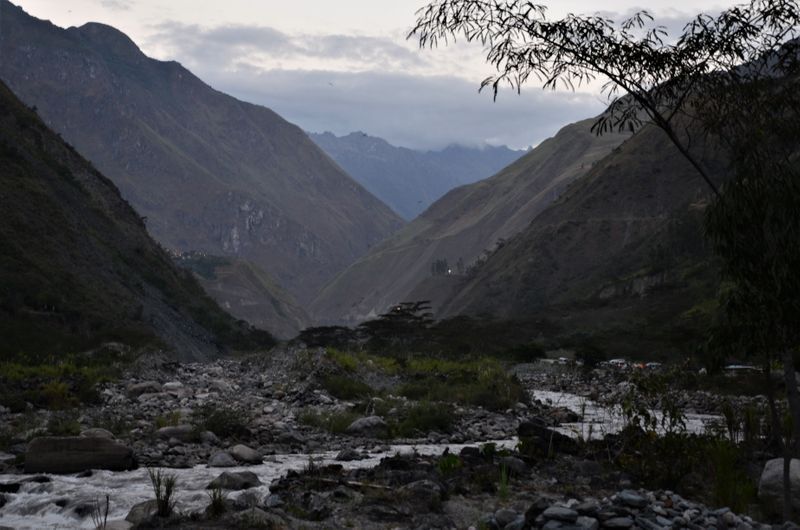 Peru - Treking na Machu Picchu, folklorna prestolnica Puno in jezero Titicaca (2.del)