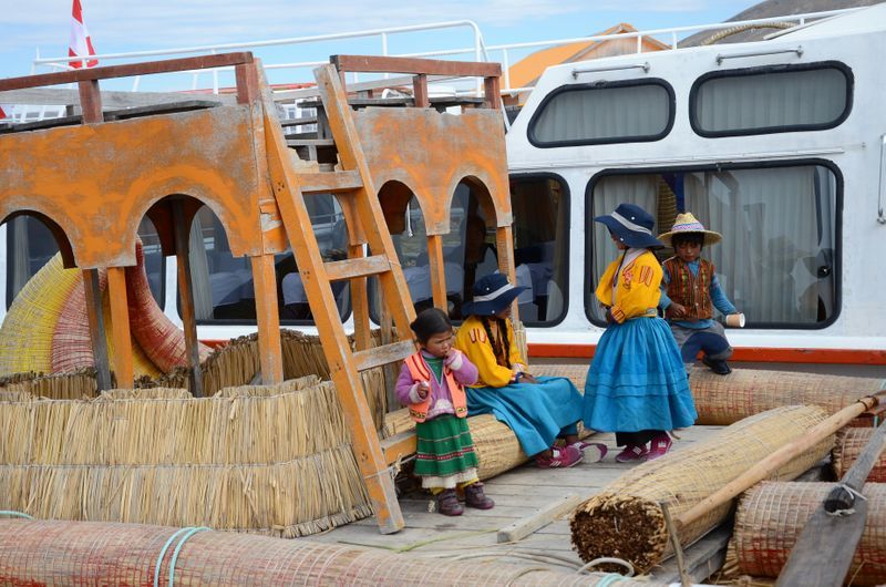 Peru - Treking na Machu Picchu, folklorna prestolnica Puno in jezero Titicaca (2.del)