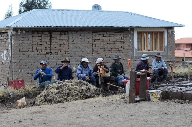 Peru - Treking na Machu Picchu, folklorna prestolnica Puno in jezero Titicaca (2.del)