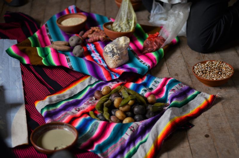 Peru - Treking na Machu Picchu, folklorna prestolnica Puno in jezero Titicaca (2.del)